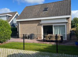 Deltageul 39 Noordzeepark - ruim en rustig gelegen vakantiehuis nabij strand - geen verhuur aan bedrijven，位于奥德多普的酒店