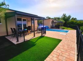 Apartma Oli，位于科佩尔的酒店