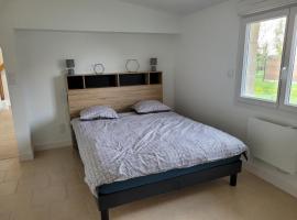 Maison plein pied Trosly-Loire，位于Trosly-Loire的酒店
