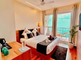 Mackenzie Luxury Boutique Stays