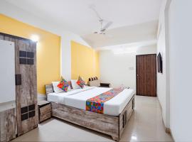 FabHotel Relax - opp Hotel Leela，位于甘地讷格尔的酒店