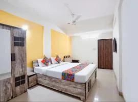 FabHotel Relax - opp Hotel Leela