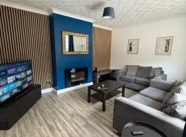 Braemar House - 3 Bedroom, Sleeps 5