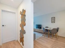 Luminious apartment with balcony by Polo Apartments