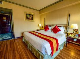 Hotel The Pacific Suites Near delhi international airport，位于新德里德里英迪拉•甘地国际机场 - DEL附近的酒店
