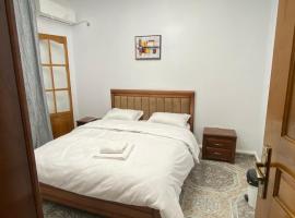 Family Lounge，位于Matriouene的酒店