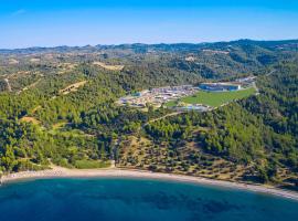Ajul Luxury Hotel & Spa Resort, a Registry Collection Hotel，位于圣帕拉斯凯维的酒店