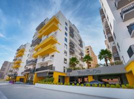 YouCo Dubai apart-hotel，位于迪拜的酒店