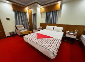 Hotel Star Plus Uttora，位于Bāiljuri的酒店