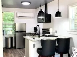 Chapel Hill Guest house retreat
