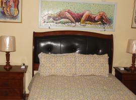 Artist Place Kensington 2BR New Kingston，位于New Kingston的酒店