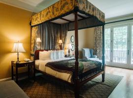 Berry Hill Resort and Conference Center，位于南波士顿的酒店