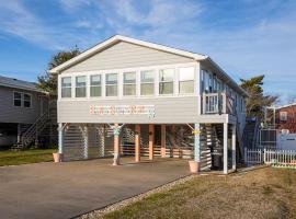 3min Walk to Beach Hot Tub Yard Near Shops，位于斩魔山的酒店