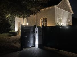 Annahoeve Venlo, Landhaus 220 qm，位于芬洛的酒店