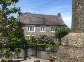 Quintessential Cottage near Bath, Grade 2 Listed.