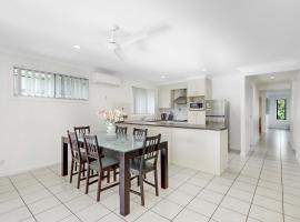 Golden Moments Family Stay，位于黄金海岸的酒店