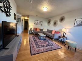 Quaint and relaxing home near the heart of Fruita!，位于弗鲁塔的酒店