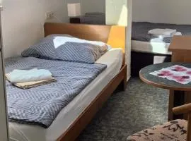 Handwerkerzimmer Markt Neustrelitz