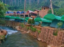 Wulandari Camp，位于Palayangan的豪华帐篷