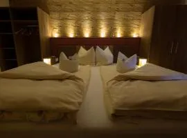 祖姆朗格兰德酒店