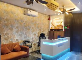 The Velvet Crown Residency，位于Bhiwandi的酒店