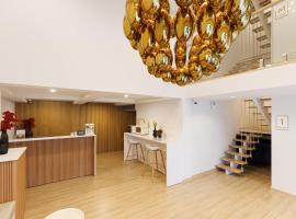 Takka Hotel - Bearing，位于曼那的酒店