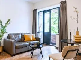 Stylish Studio with Balcony, Near Tilburg Station