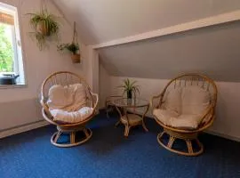 Holmely Bed & Breakfast