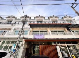 Tropikathu Guest House，位于卡图的酒店