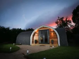 All Manor Of Events - Glamping Pods