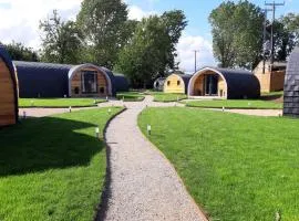 All Manor Of Events - Glamping Pods