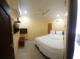 Hotel MSN - Near Srikalahasti Temple，位于斯里卡拉哈斯蒂的酒店