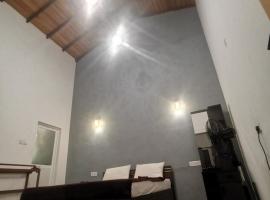 Eighty Seven Guest，位于巴杜勒的酒店
