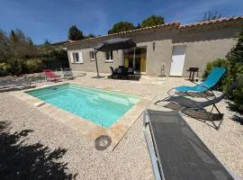 Villa Santa - Piscine - Wi-Fi - Proche Ventoux - idéal Cyclistes