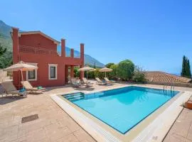 Villa Provenzo by Villa Plus