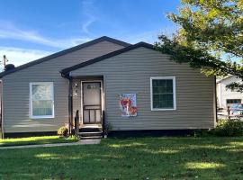 Sir Happy's Place，位于埃尔金斯的酒店