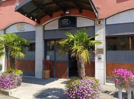 sleep well hotel total 2 stelle，位于皮索涅的酒店