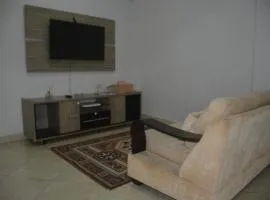 Apartamento completo e bem localizado 301
