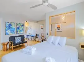 Oak Shores Studio