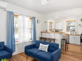 Charming 2-Bedroom Home Lakeland