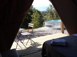 Glamping - La Giara，位于San Demetrio Corone的豪华帐篷