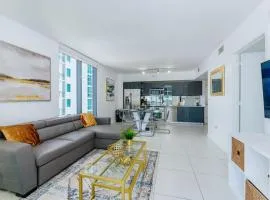 Exclusive, Amazing, Bright and Spacious at Brickell
