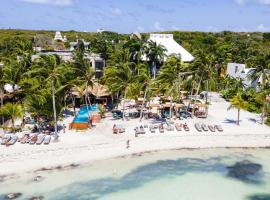 Mayan Monkey Isla Mujeres - Social Hotel，位于女人岛的酒店