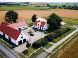 Quadambra Park The View，位于Gärsnäs的酒店