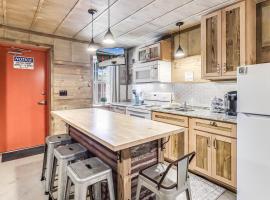 Casas Coastal Experience Cabin C，位于罗克波特的酒店
