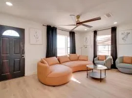 4 Mi to TTU Remodeled Retreat with Fenced Yard!