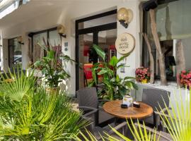 Hotel Anna Gabicce Mare，位于加比切马莱的酒店