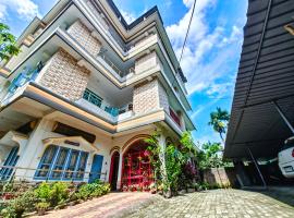 TAJ RESIDENCY Holiday Homestay -Entire 1BHK & 2BHK private apartments -call 767OOO54OO，位于焦尔哈德的酒店