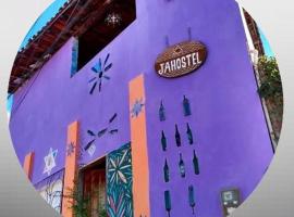 Jahostel，位于伦索伊斯的酒店
