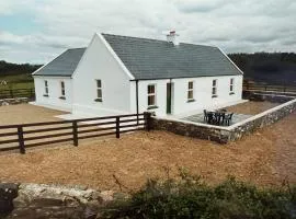 Private house in scenic location sleeping 8 people